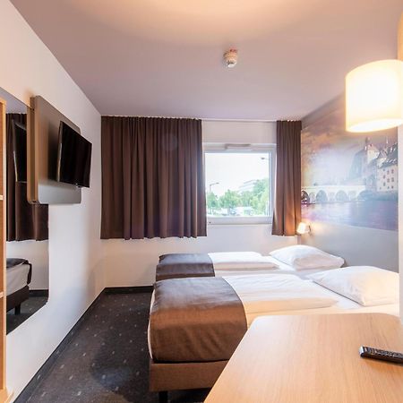 B&B Hotel Regensburg-City Extérieur photo