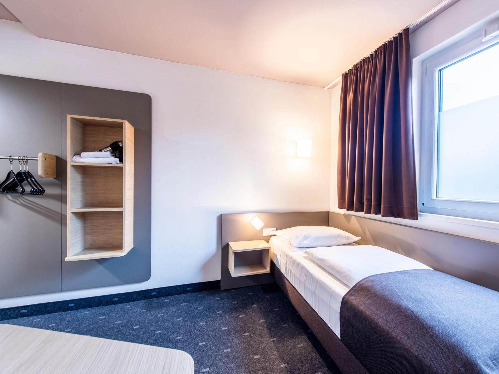 B&B Hotel Regensburg-City Extérieur photo